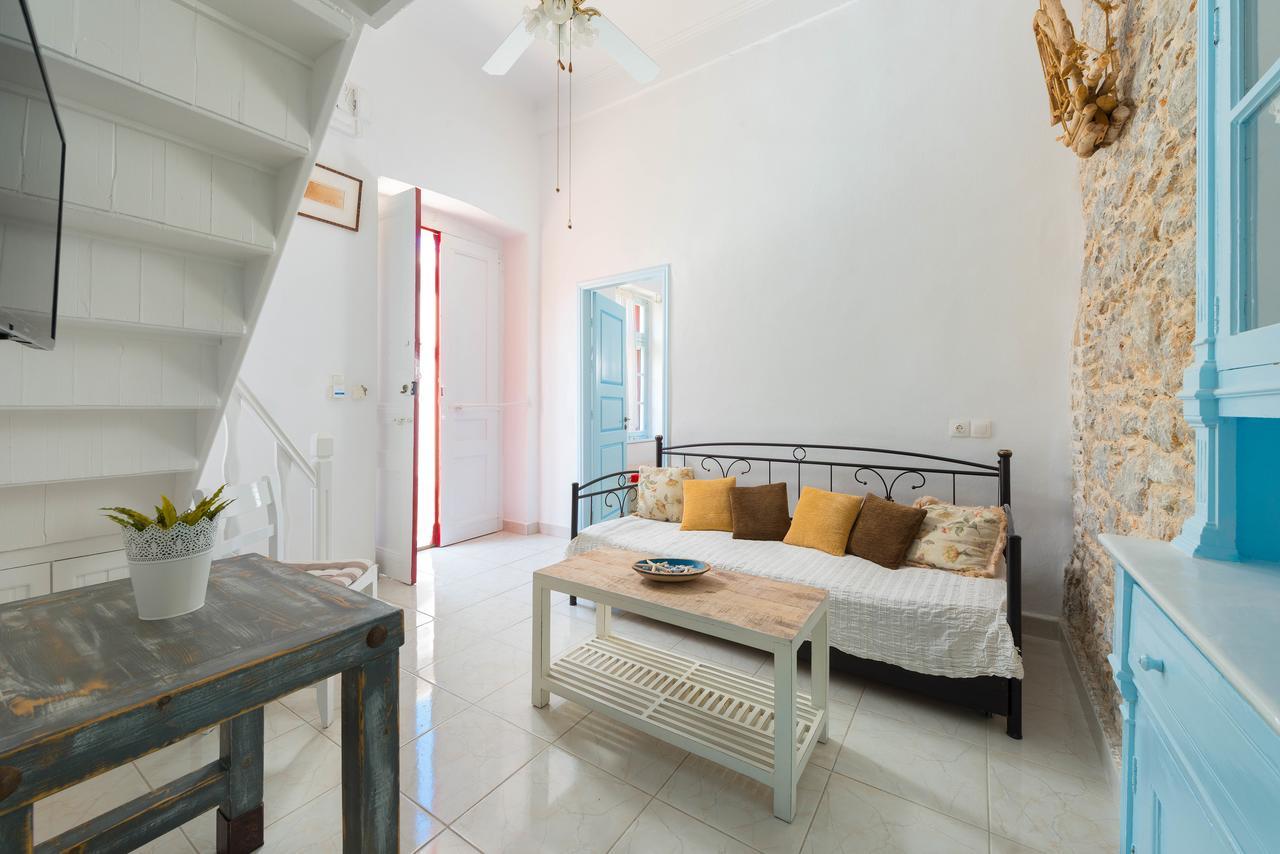 Castello Venetsiana Apartment Symi Exterior photo