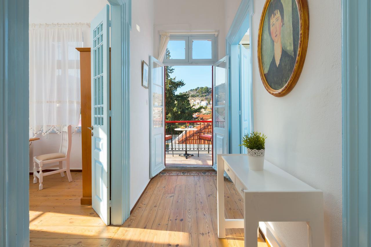 Castello Venetsiana Apartment Symi Exterior photo